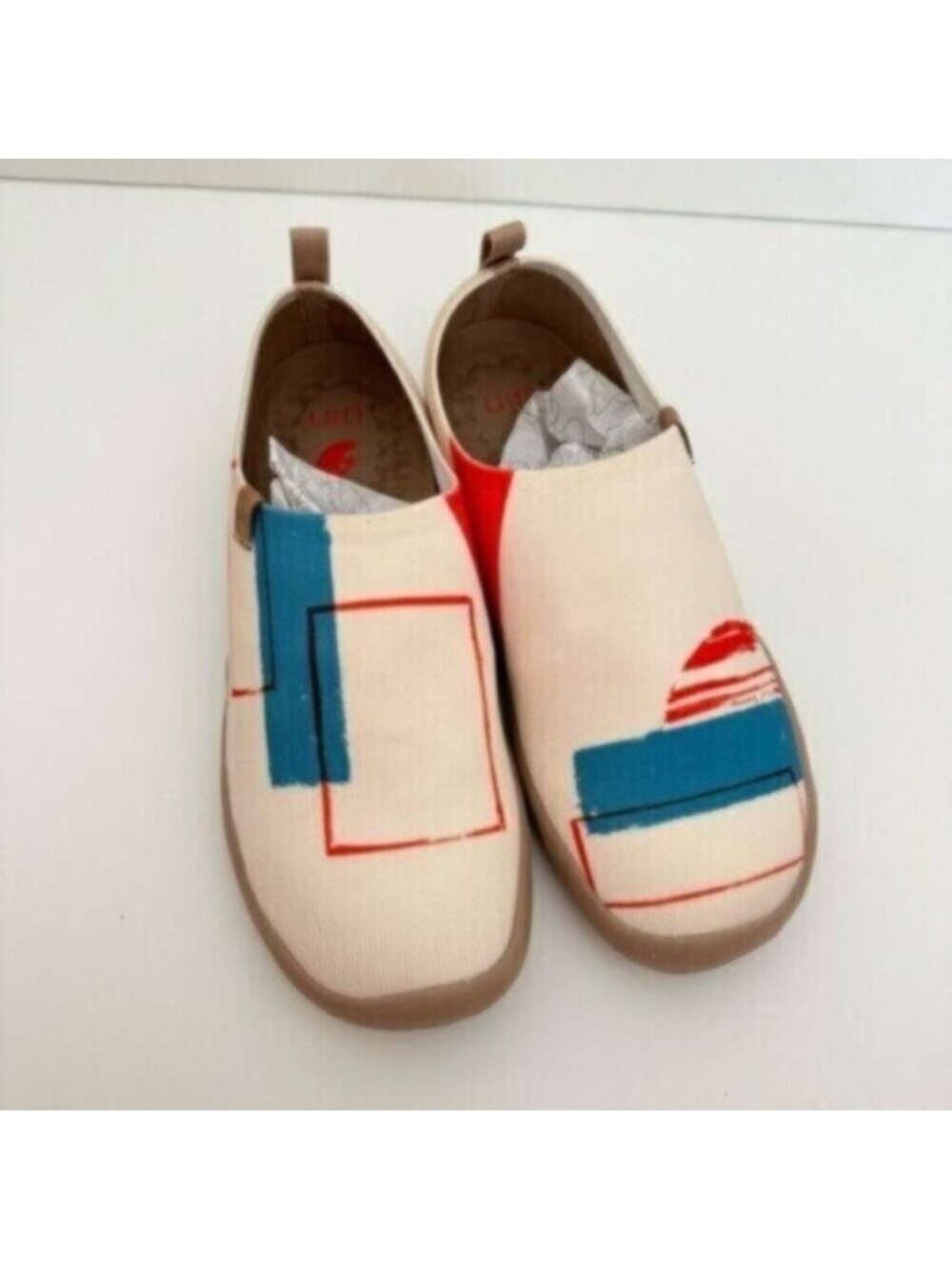 UIN Size 7 Slip On Shoes Knitted Upper Loafers Women Flats Peaceful Moment